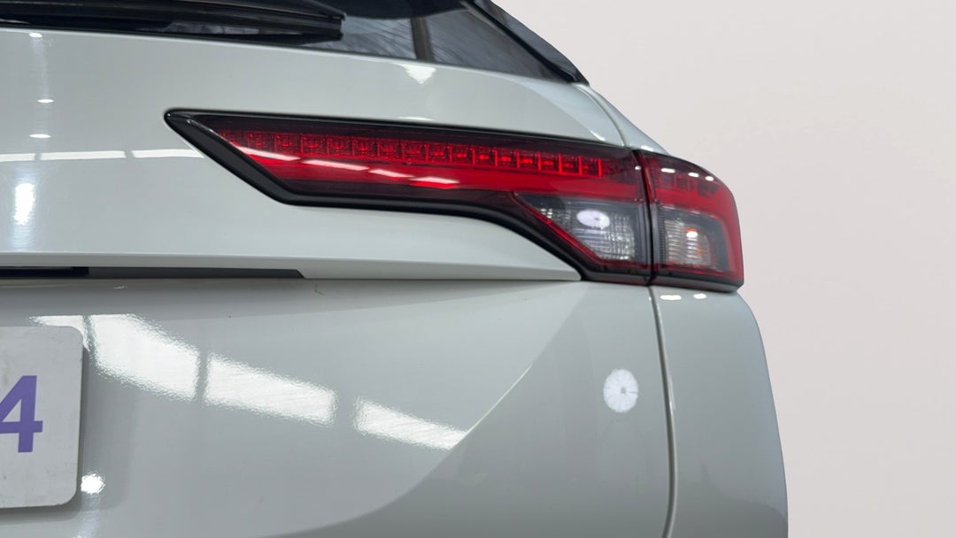 2024 Mitsubishi Outlander Es 5 Seat (2WD), Automatic, 53739 km, Badge (Boot Right Side)