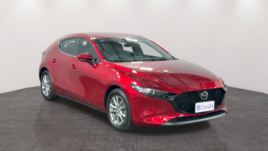 Right Front Diagonal (45- Degree) View