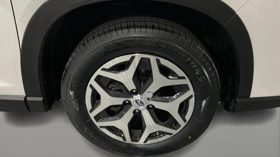 2024 Subaru Forester 2.5i (AWD), Automatic, 40401 km, Right Front Wheel