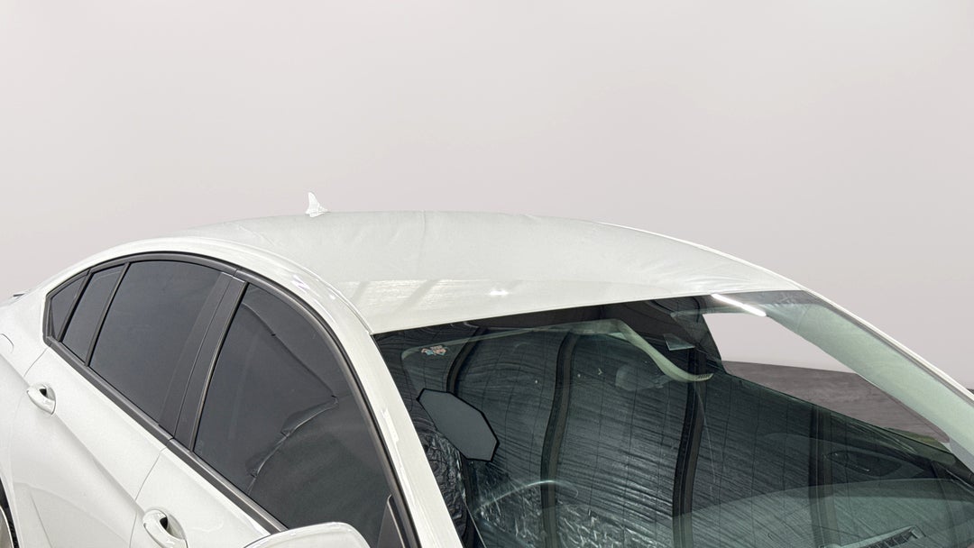 2017 Holden Commodore Lt, Automatic, 106446 km, Roof/Sunroof View