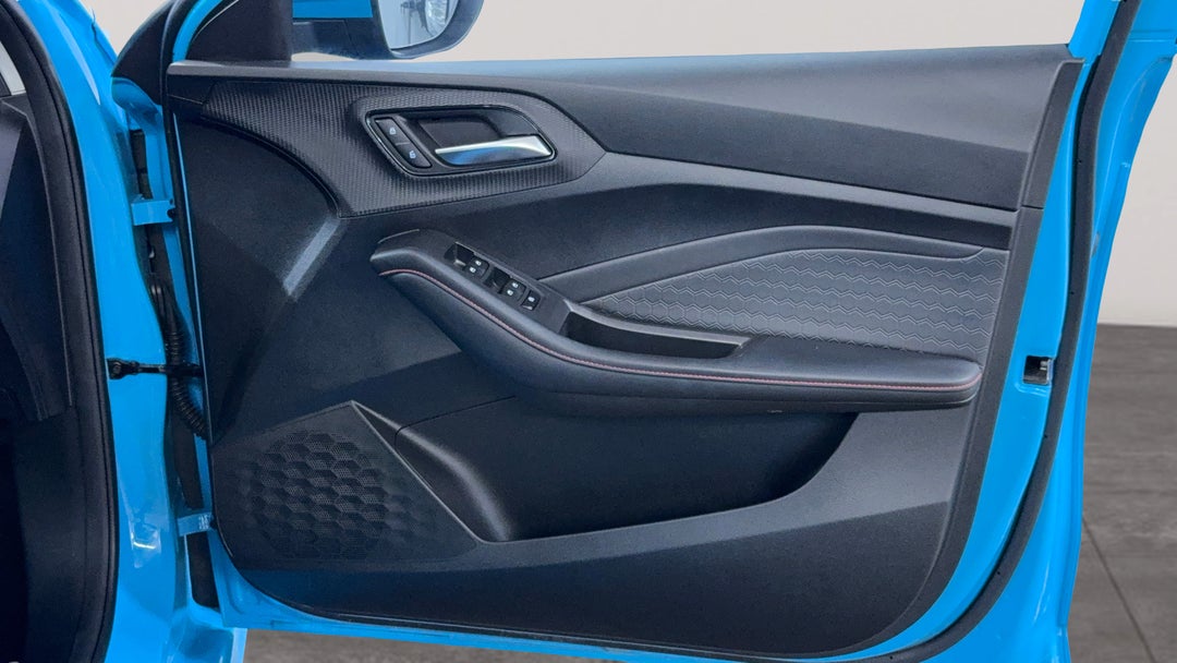 2024 MG Mg5 Vibe, Automatic, 20101 km, Speaker View