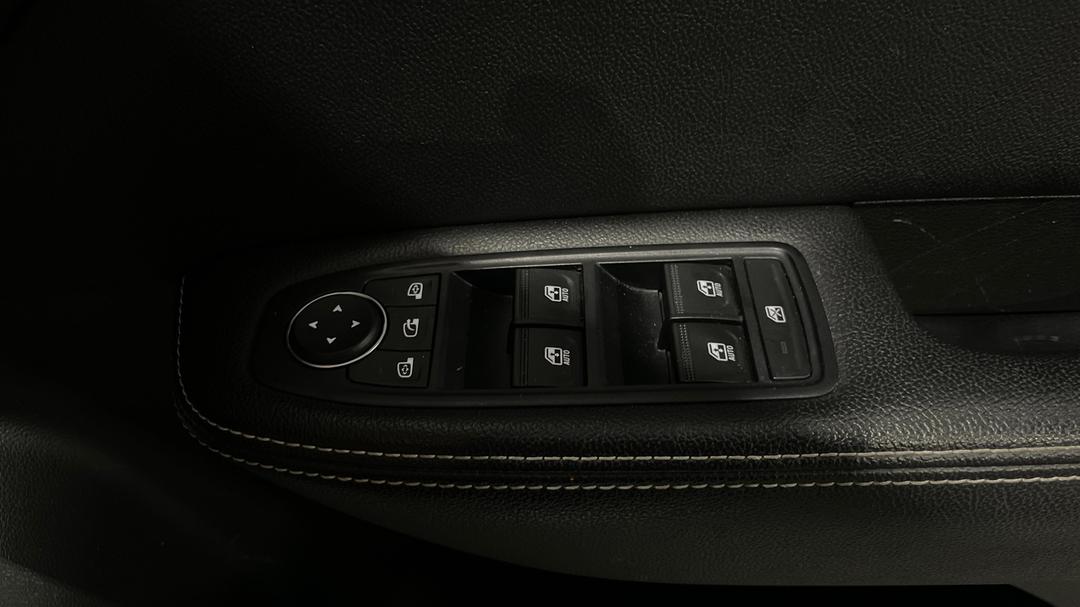 2023 Renault Arkana Zen, Automatic, 47716 km, Drivers Side Door Panel Controls