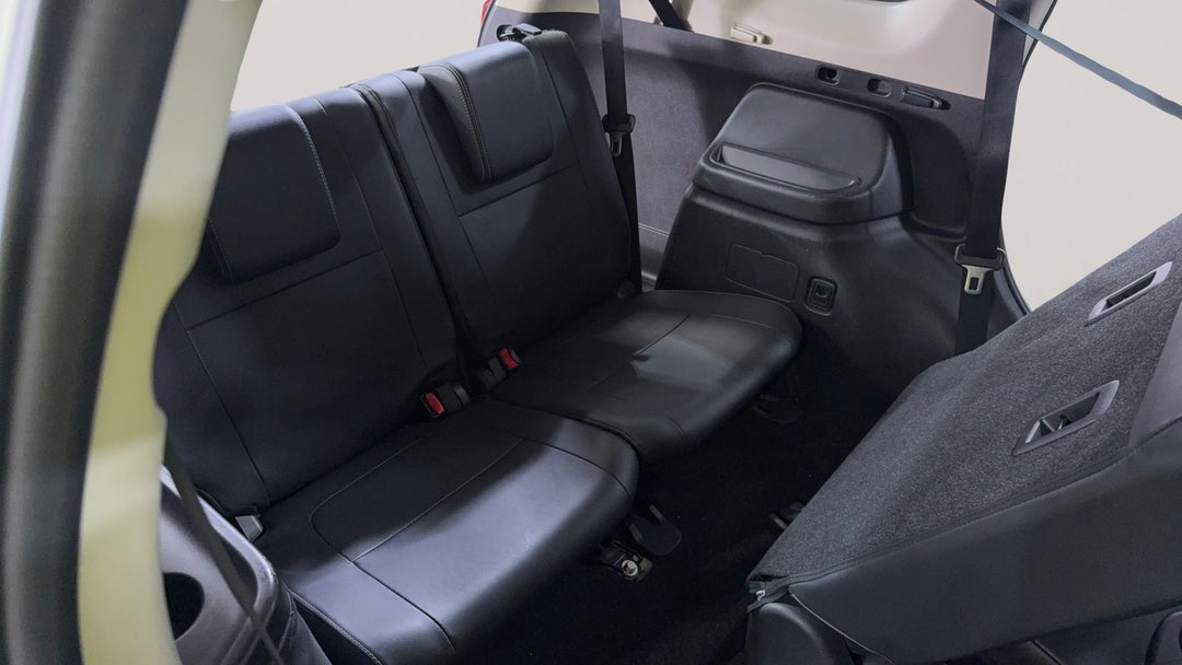 2019 Mitsubishi Outlander Ls 7 Seat (AWD), Automatic, 102224 km, Third Row Seats