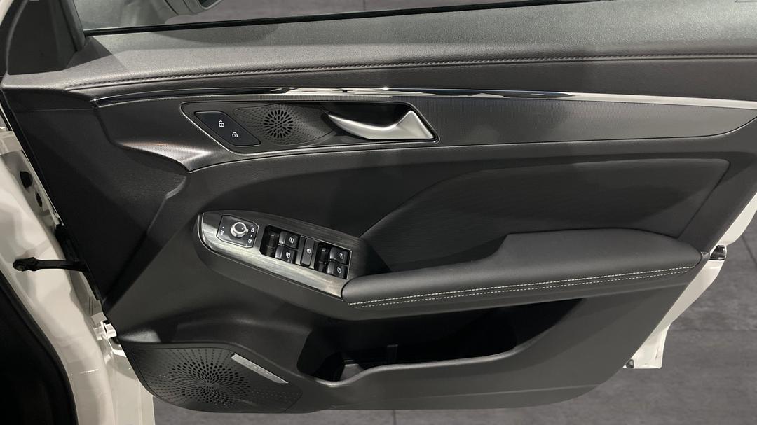 2023 GWM Haval Jolion Lux, Automatic, 14250 km, Speaker View