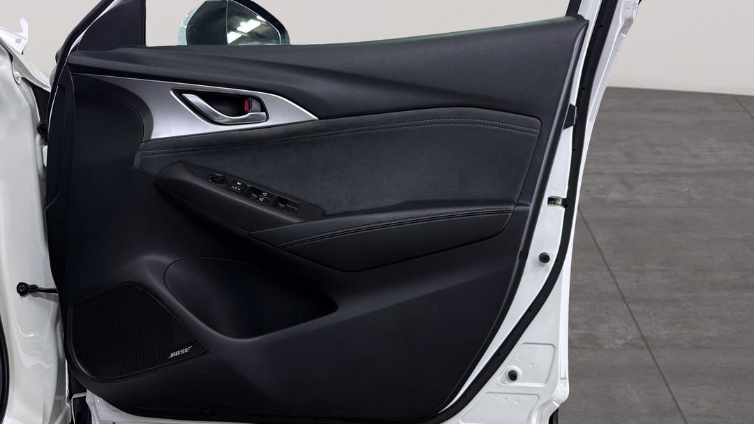 2024 Mazda CX-3 G20 Akari, Automatic, 23532 km, Speaker View