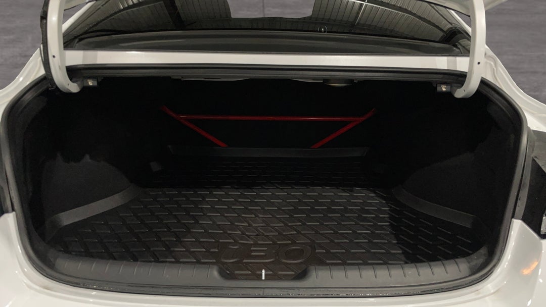 2022 Hyundai i30 N Premium, Automatic, 18170 km, Boot Inside View
