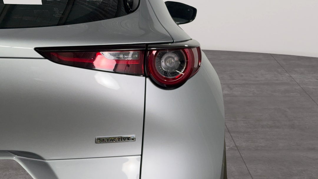 Badge (Boot Right Side)