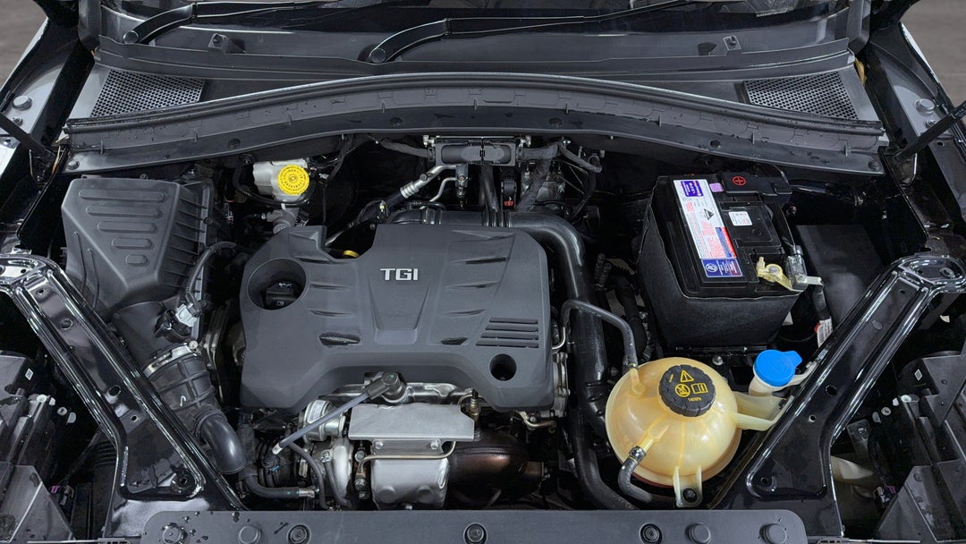 Open Bonnet (Engine)