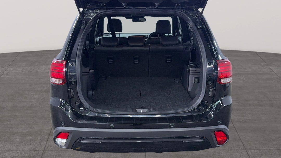 2021 Mitsubishi Outlander Black Edition 7 Seat (2WD), Automatic, 47869 km, Boot Inside View