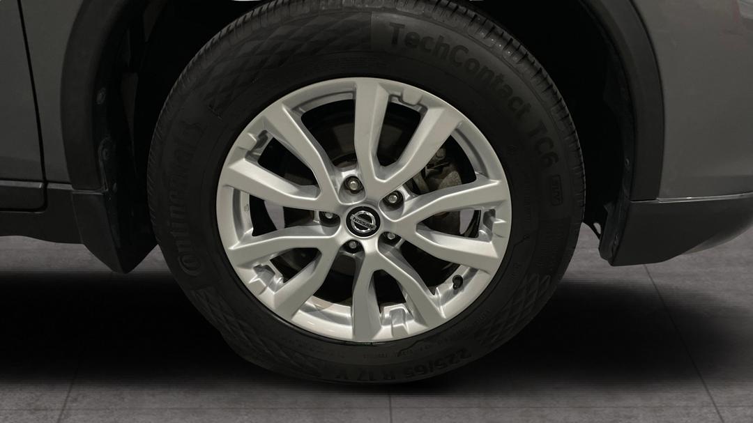 2018 Nissan X-trail St (4WD), Automatic, 68769 km, Right Front Wheel
