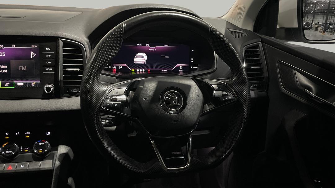 2020 SKODA Karoq 110tsi, Automatic, 115414 km, Steering Wheel Close-up