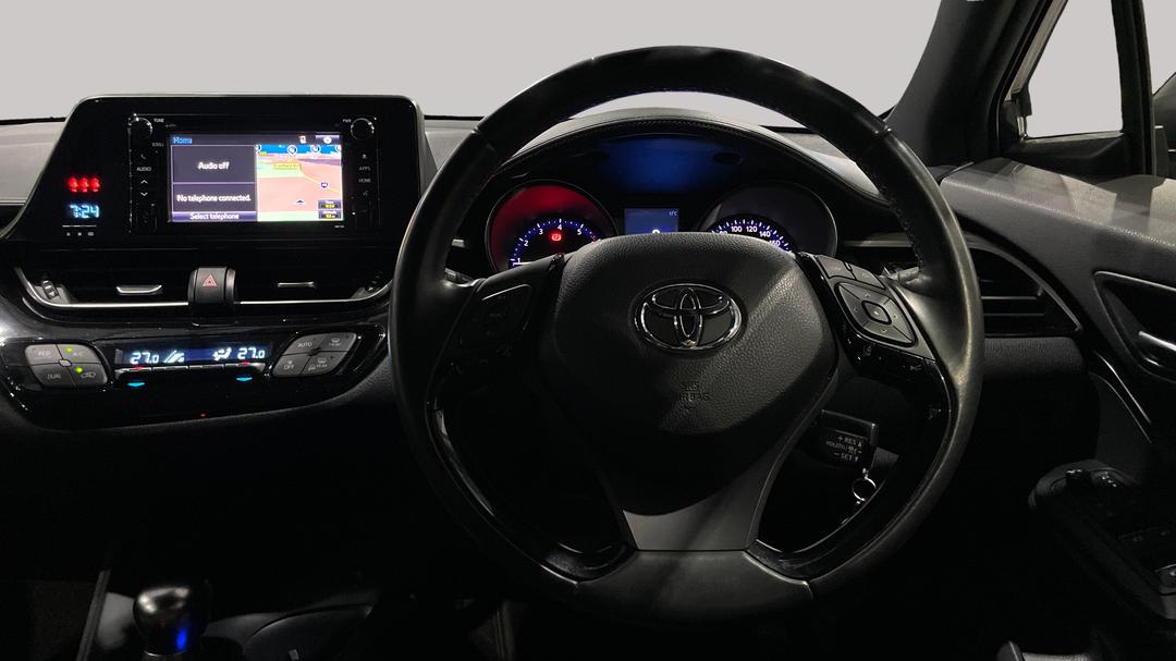 2018 Toyota C-HR (2WD), Automatic, 82458 km, Steering Wheel Close-up