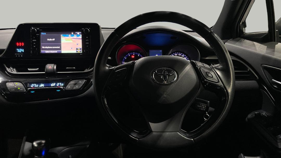 2018 Toyota C-HR (2WD), Automatic, 82458 km, Steering Wheel Close-up