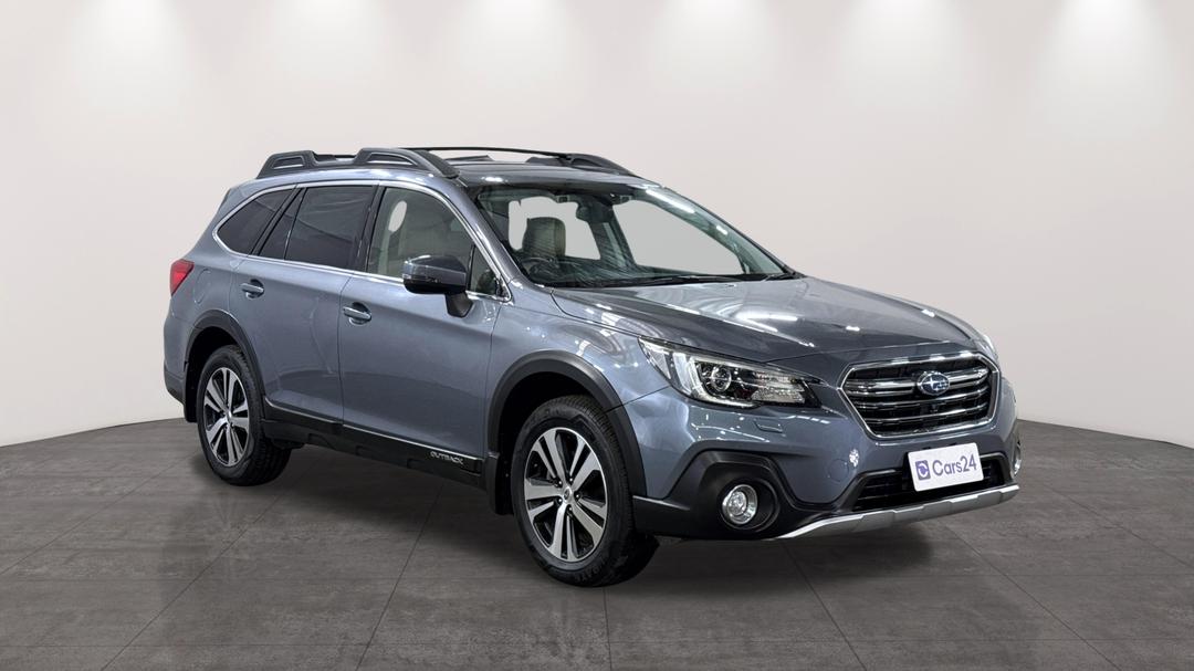 2018 Subaru Outback 2.5i Premium AWD, Automatic, 117105 km, Right Front Diagonal (45- Degree) View