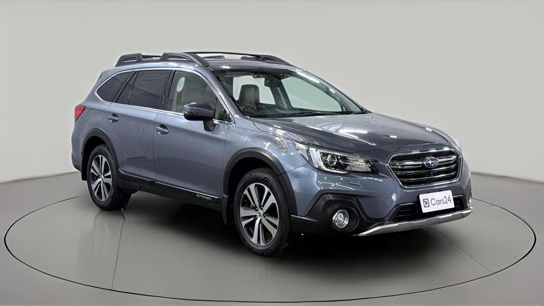 2018 Subaru Outback 2.5i Premium AWD, Automatic, 117105 km, Right Front Diagonal (45- Degree) View