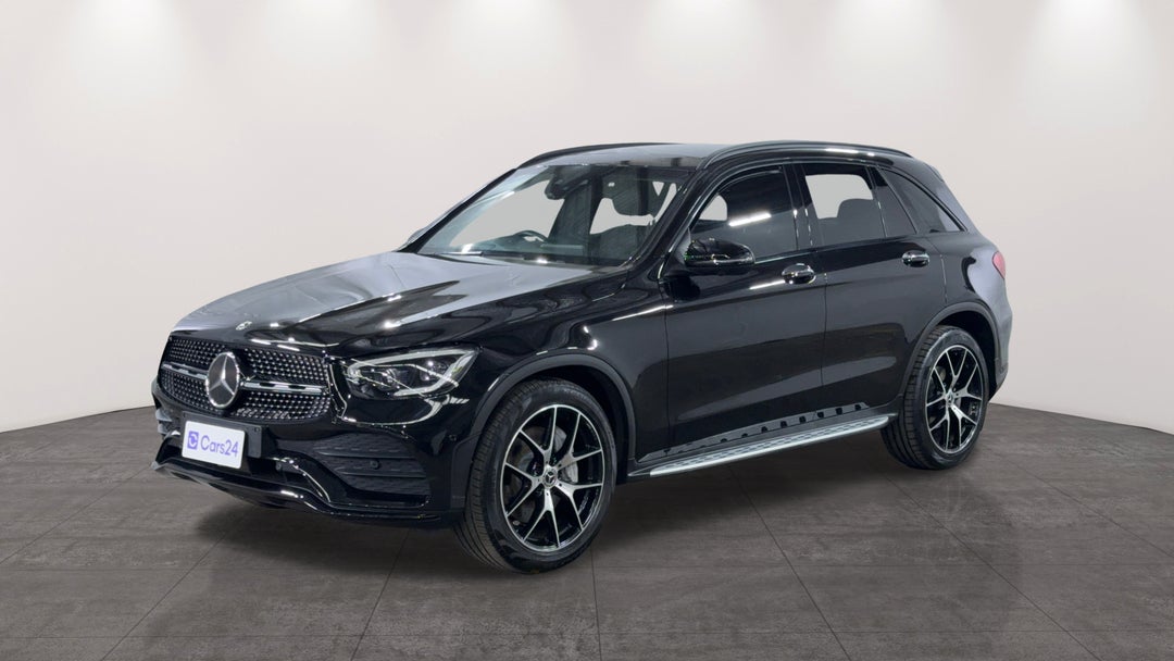 2019 Mercedes-benz GLC 200, Automatic, 68705 km, Left Front Diagonal (45- Degree) View
