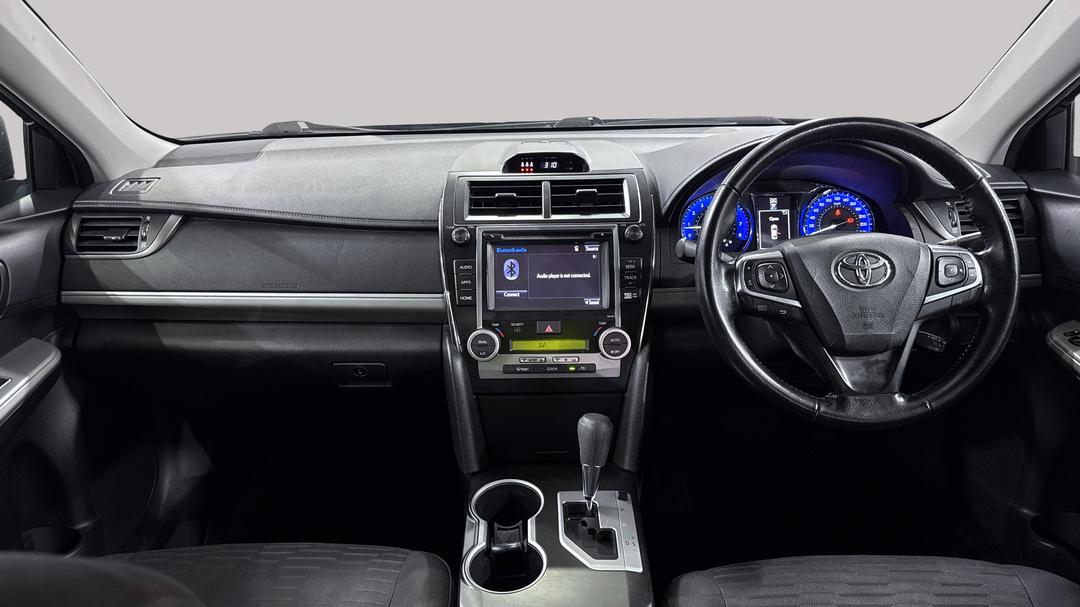 2017 Toyota Camry Rz S.e., Automatic, 134439 km, Dashboard View