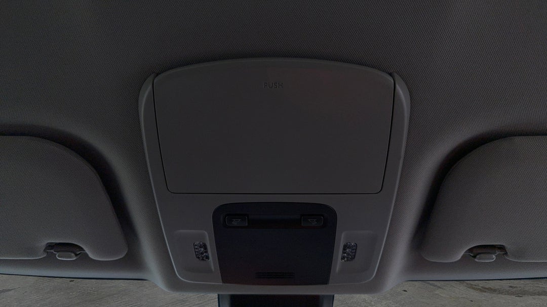 On-Roof Controls/Sunglass holder