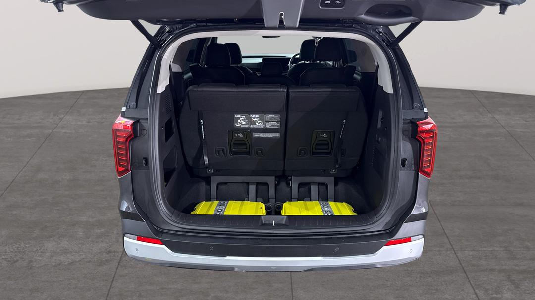 2025 Kia Carnival Sport+, Automatic, 3216 km, Boot Inside View with Luggage