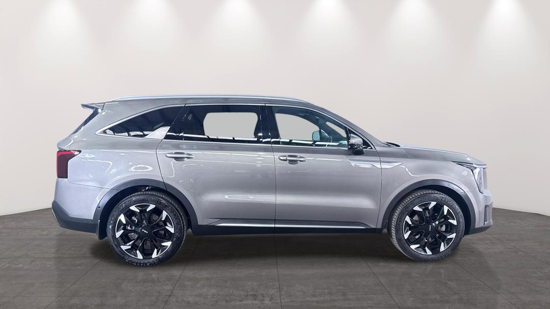 2024 Kia Sorento Gt-line 7 Seat, Automatic, 8060 km, Right Side View