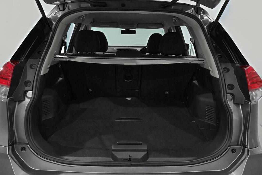 2018 Nissan X-trail St (4WD), Automatic, 68769 km, Boot Inside View