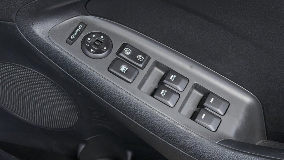 Drivers Side Door Panel Controls