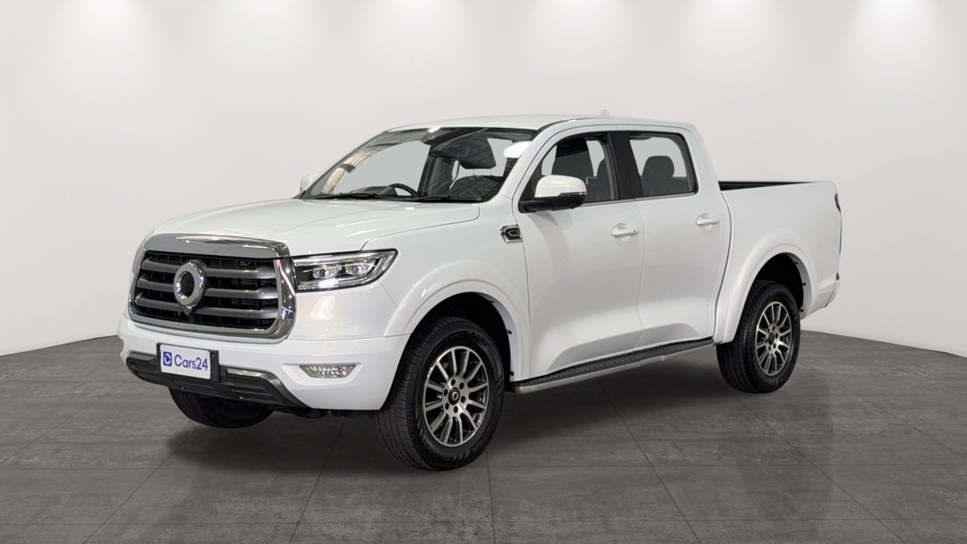 Left Front Diagonal (45- Degree) View