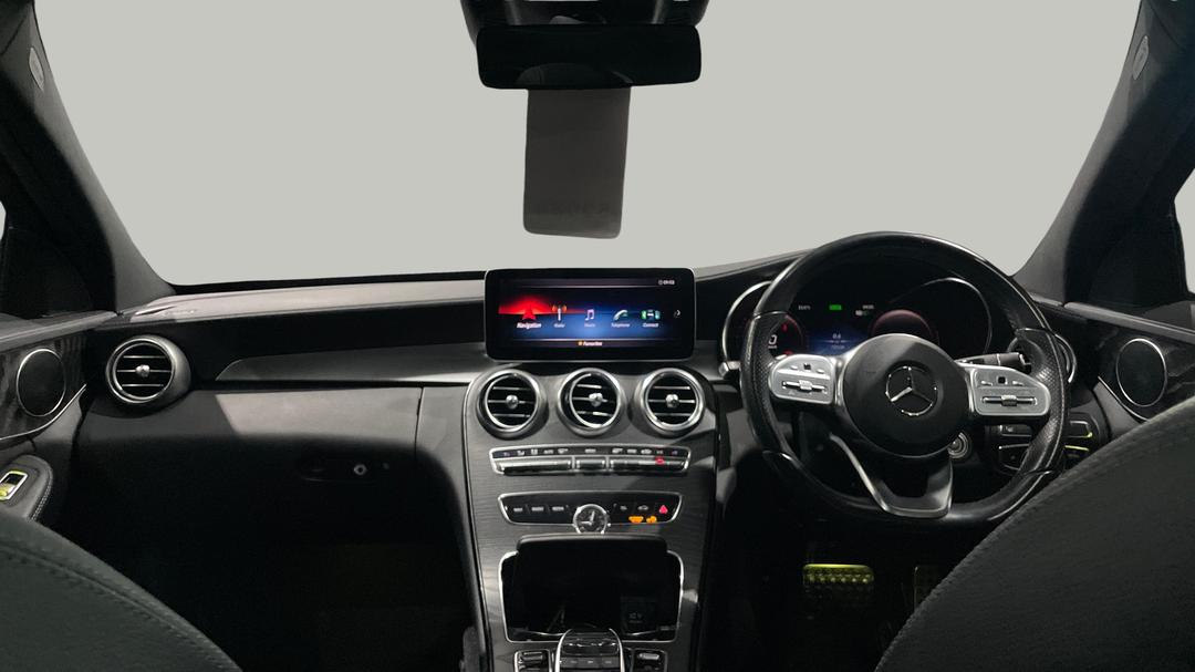 2019 Mercedes-benz C200 Eq (hybrid), Automatic, 70508 km, Dashboard View