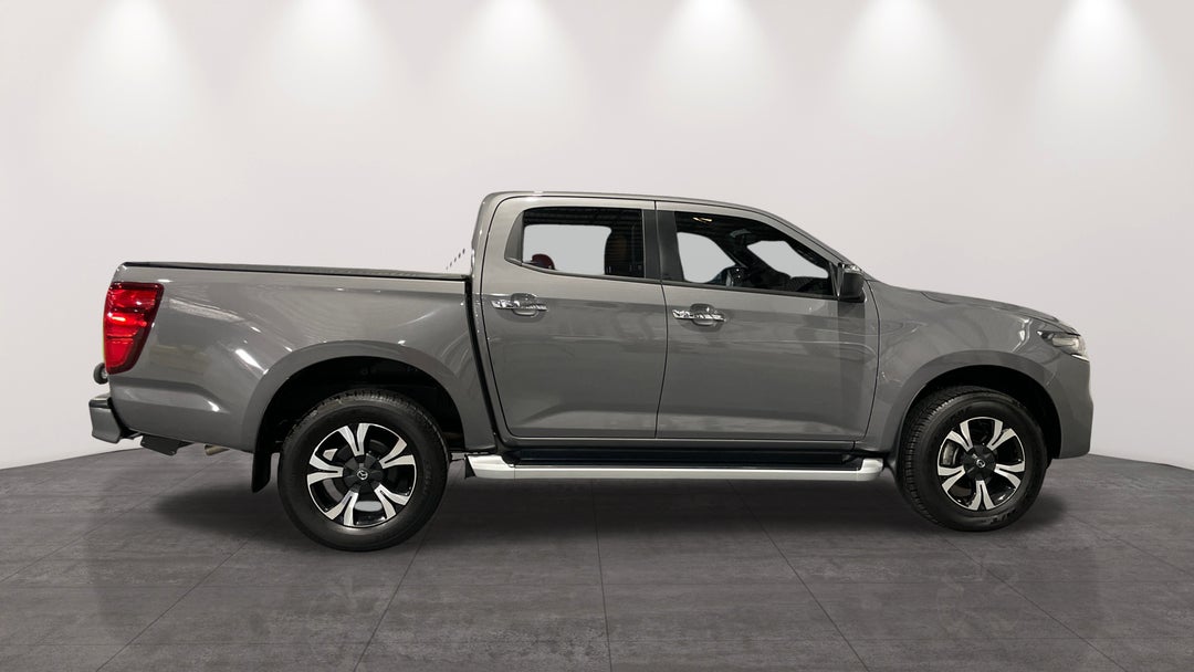2024 Mazda BT-50 Gt (4x4), Automatic, 13433 km, Right Side View