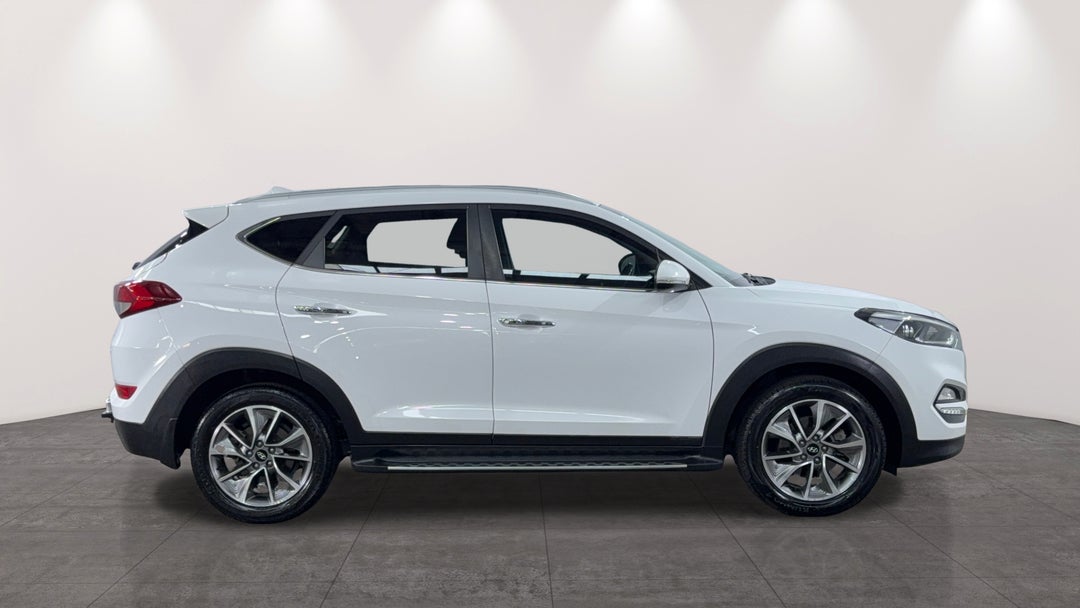 2018 Hyundai Tucson Elite Crdi (awd), Automatic, 112840 km, Right Side View