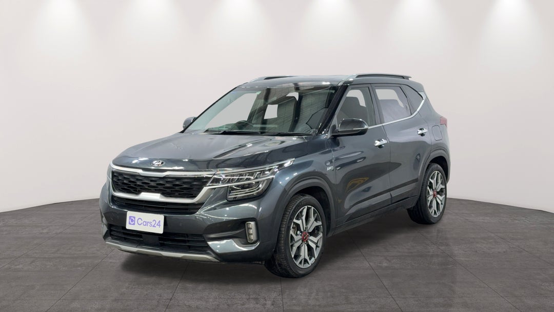 Left Front Diagonal (45- Degree) View