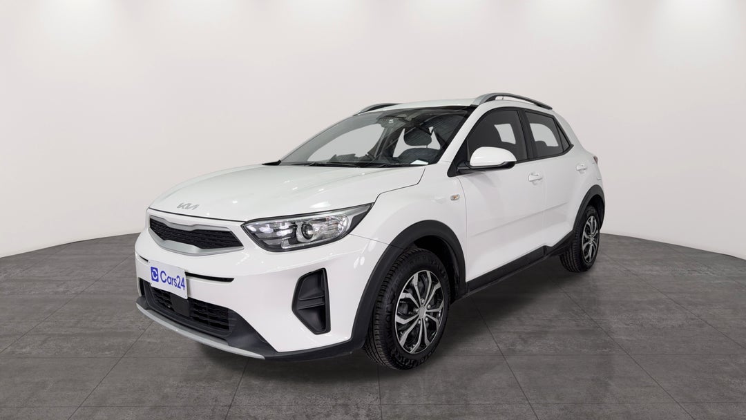 Left Front Diagonal (45- Degree) View