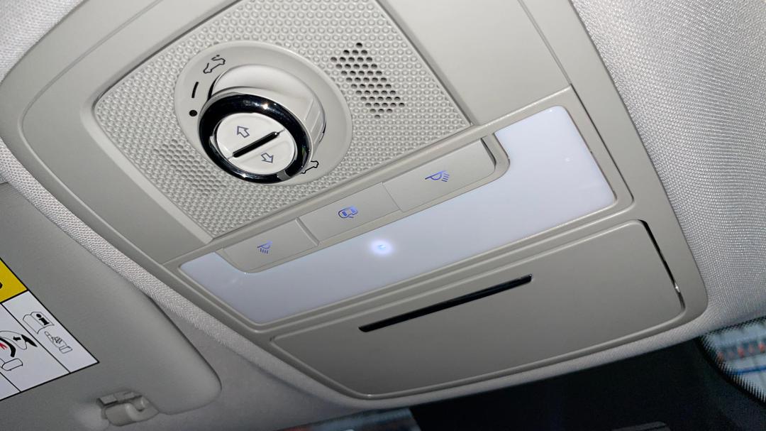 2020 MG ZS EV Essence, Automatic, 43246 km, On-Roof Controls/Sunglass holder