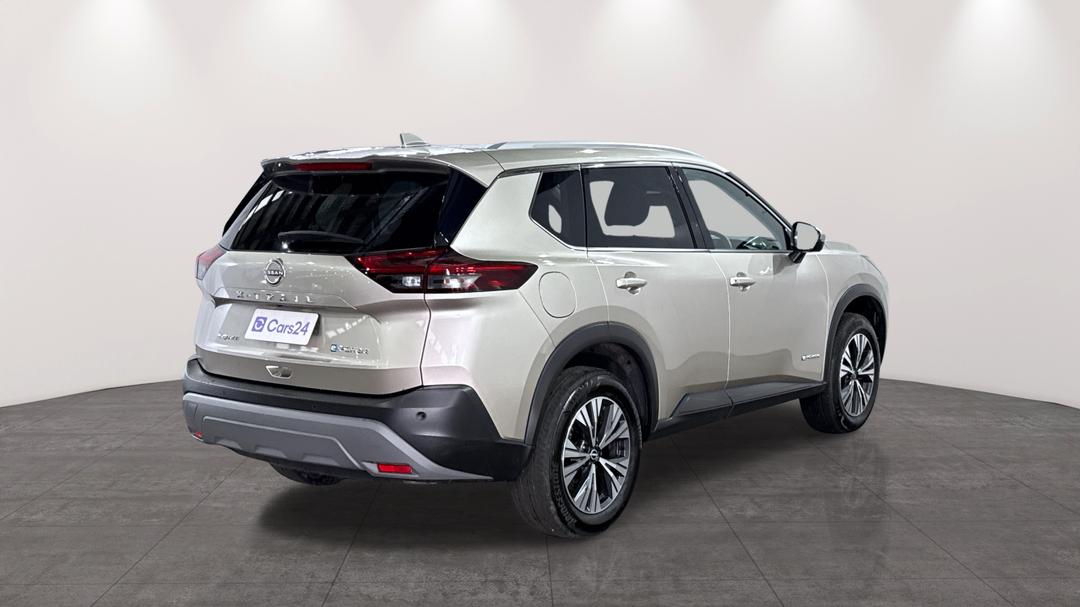 2024 Nissan X-trail St-l (4WD) E-power (hybrid), Automatic, 21884 km, Right Back Diagonal (45- Degree) View