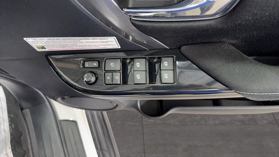 Drivers Side Door Panel Controls