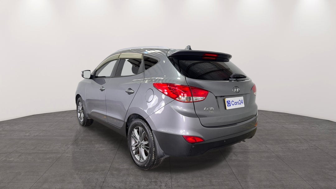 Left Back Diagonal (45- Degree) View