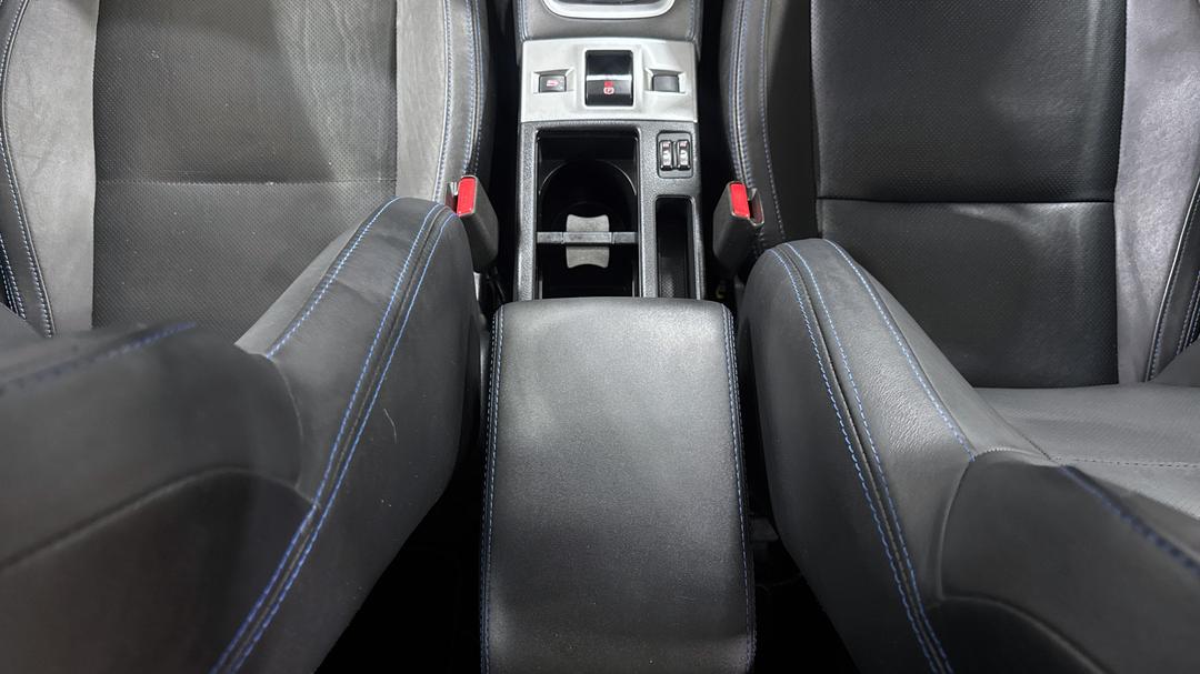 2016 Subaru Levorg 2.0 Gt-s (AWD), Automatic, 141217 km, Center Console