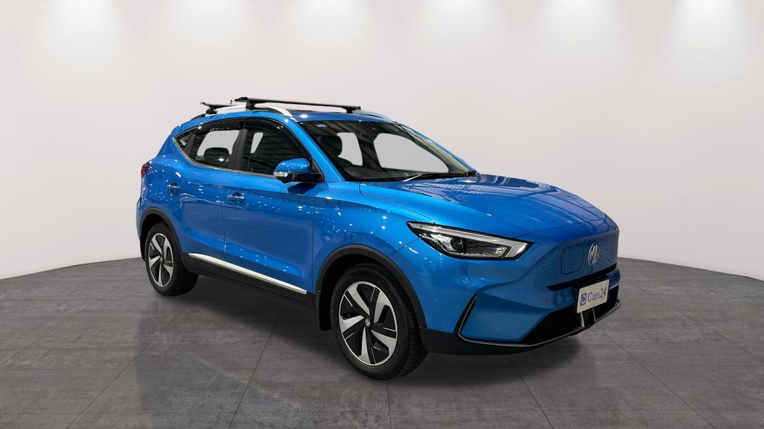 2022 MG ZS EV Essence, Automatic, 29219 km, Right Front Diagonal (45- Degree) View