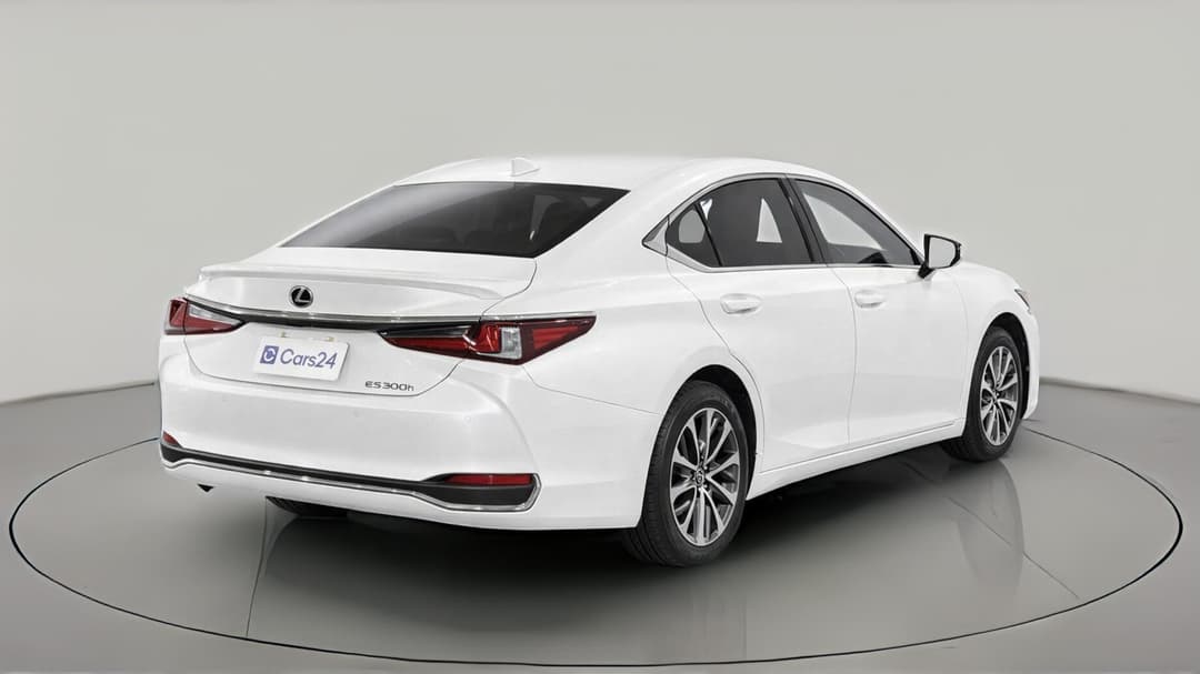 2023 Lexus Es300h Luxury (hybrid), Automatic, 15077 km, Right Back Diagonal (45- Degree) View