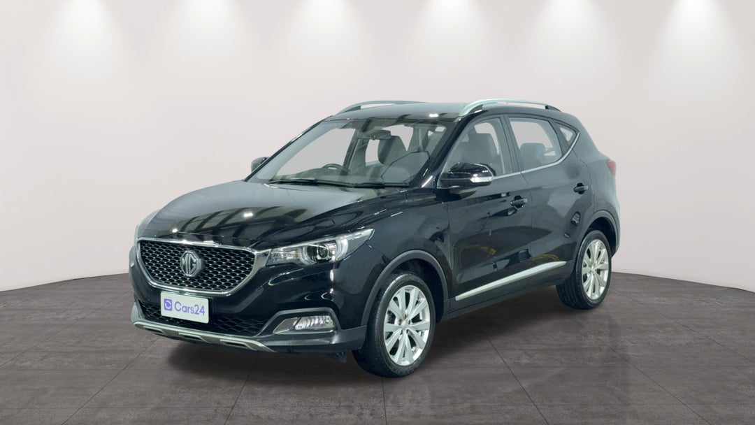 Left Front Diagonal (45- Degree) View