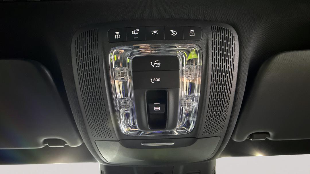 2020 Mercedes-benz GLA 200, Automatic, 72379 km, On-Roof Controls/Sunglass holder