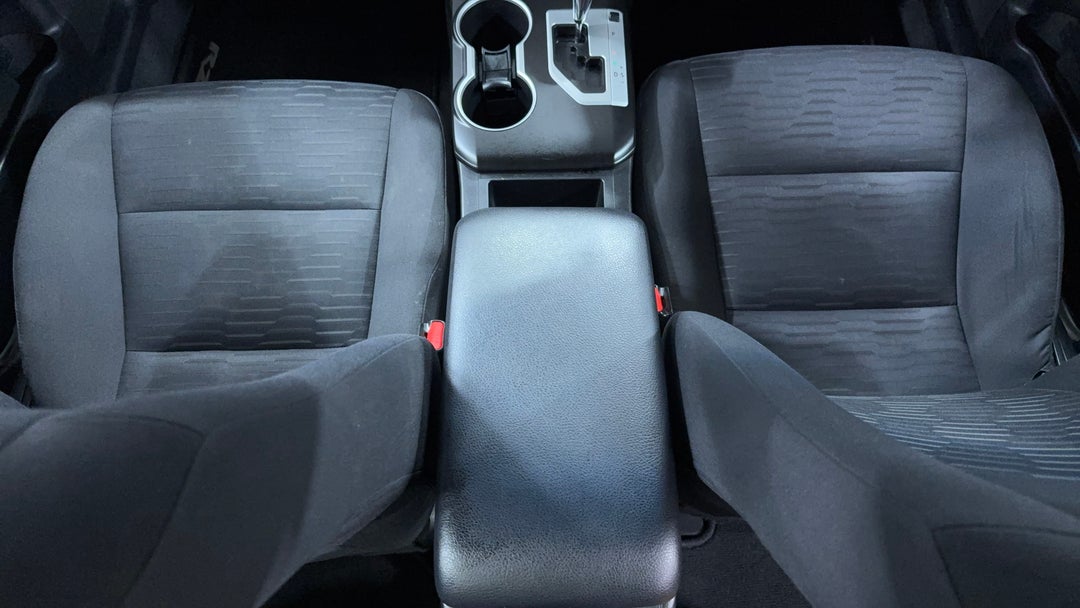 2017 Toyota Camry Rz S.e., Automatic, 47431 km, Center Console