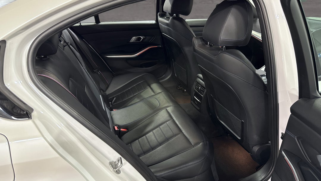 2021 BMW 3 30e M Sport Phev, Automatic, 48061 km, Right Side Rear Door Cabin View
