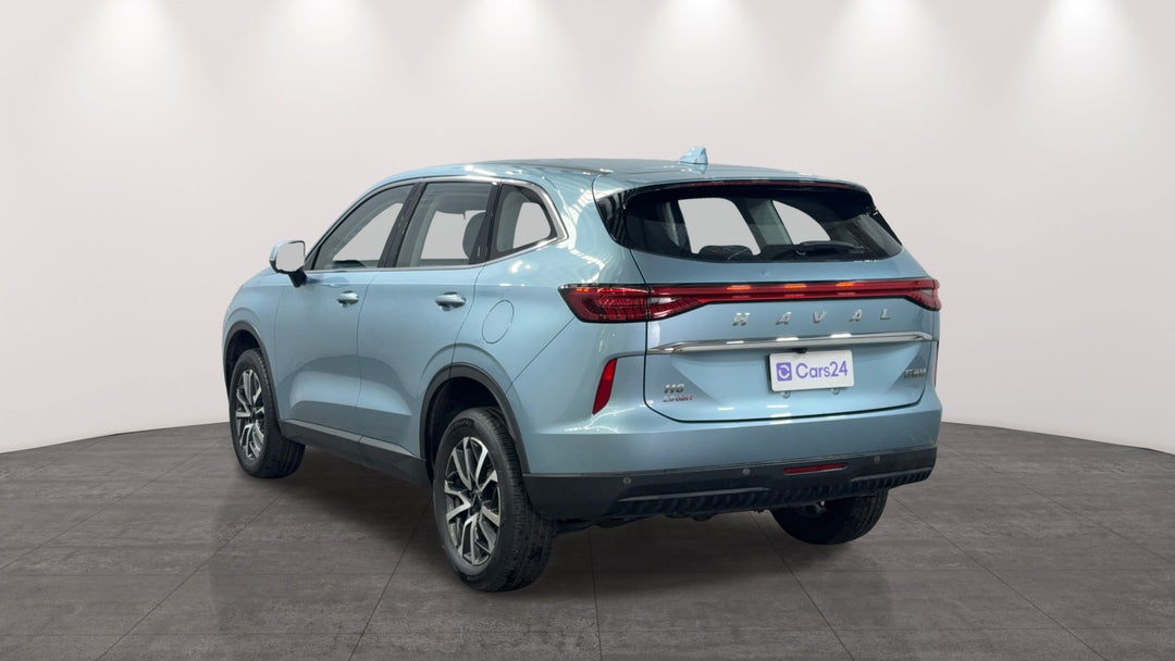 Left Back Diagonal (45- Degree) View