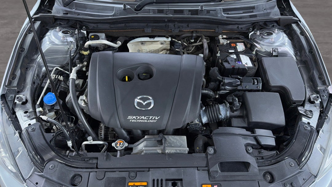 2016 Mazda 3 Maxx, Manual, 135785 km, Open Bonnet (Engine)