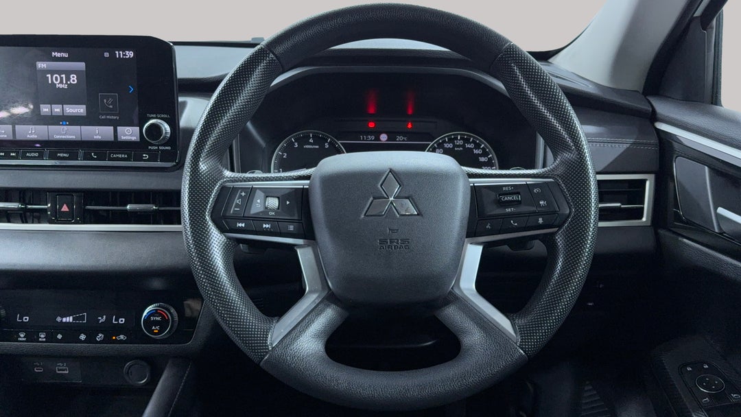 2024 Mitsubishi Outlander Es 5 Seat (2wd), Automatic, 53436 km, Steering Wheel Close-up
