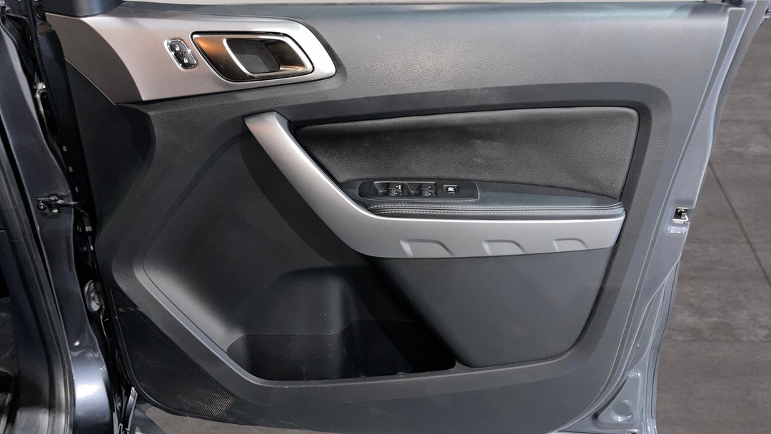 2021 Ford Ranger Xlt 3.2 (4x4), Automatic, 38957 km, Speaker View