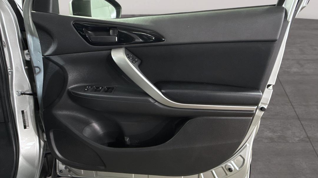 2024 Mitsubishi Eclipse Cross Es (2WD), Automatic, 24141 km, Speaker View
