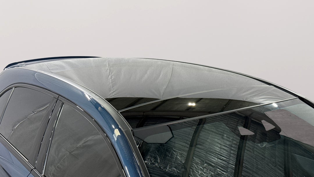 2019 Mercedes-amg A35 4matic, Automatic, 40191 km, Roof/Sunroof View