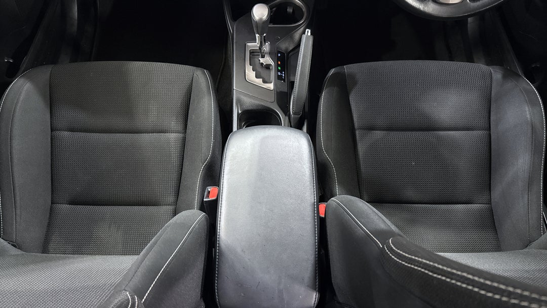 2018 Toyota RAV4 Gxl (4x4), Automatic, 108551 km, Center Console
